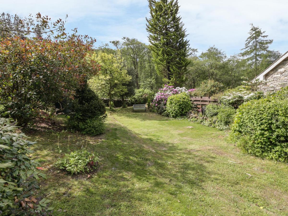 Vila Bron Olau Gellilydan Exteriér fotografie